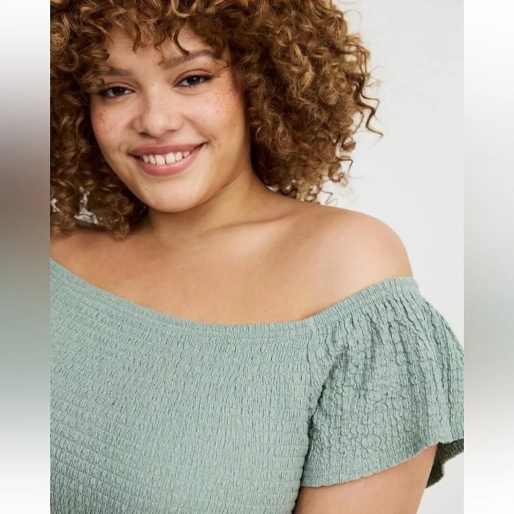 Torrid Sage Green Off-Shoulder Smocked Mini Dress - Size 1X - NWT! - Picture 6 of 10